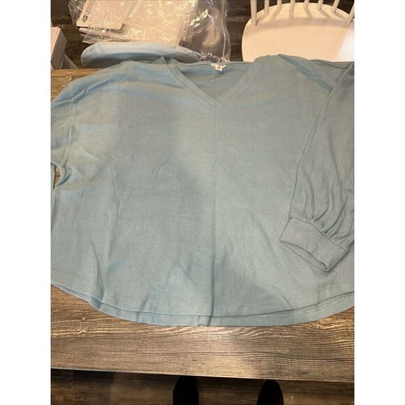 a.n.a Womens Malabar Aqua V-Neck Lightweight Top Size 2X. NWT. 10 - Picture 4 of 8